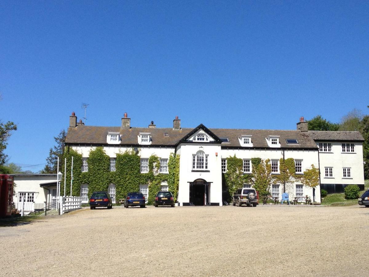 Отель Llwyngwair Manor, Newport, Pembrokeshire Ньюпорт Экстерьер фото